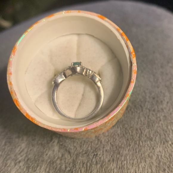 Genuine Secota emerald & zircon sterling ring - Picture 5 of 9